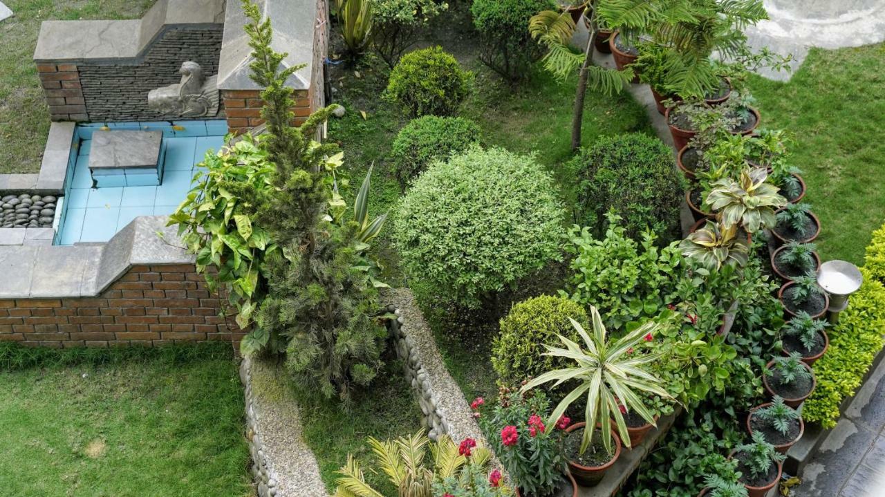 Kathmandu Garden Home Exterior foto
